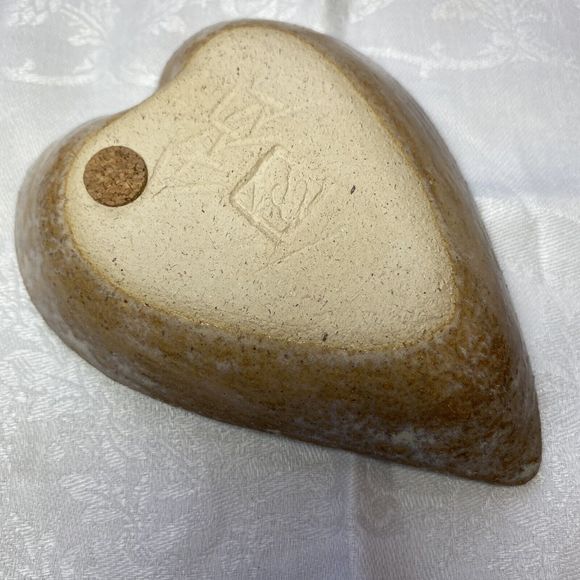 Ceramic Studio Art Pottery Glazed Heart Leaf Print Trinket Dish Tray Signed - Picture 9 of 11